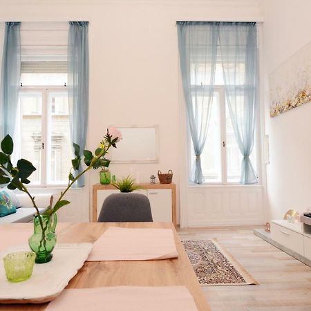 Lillybeth City Center Apartments Budapest Exterior photo