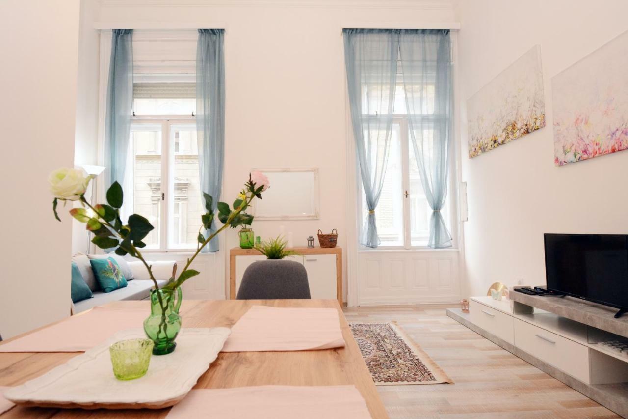 Lillybeth City Center Apartments Budapest Exterior photo