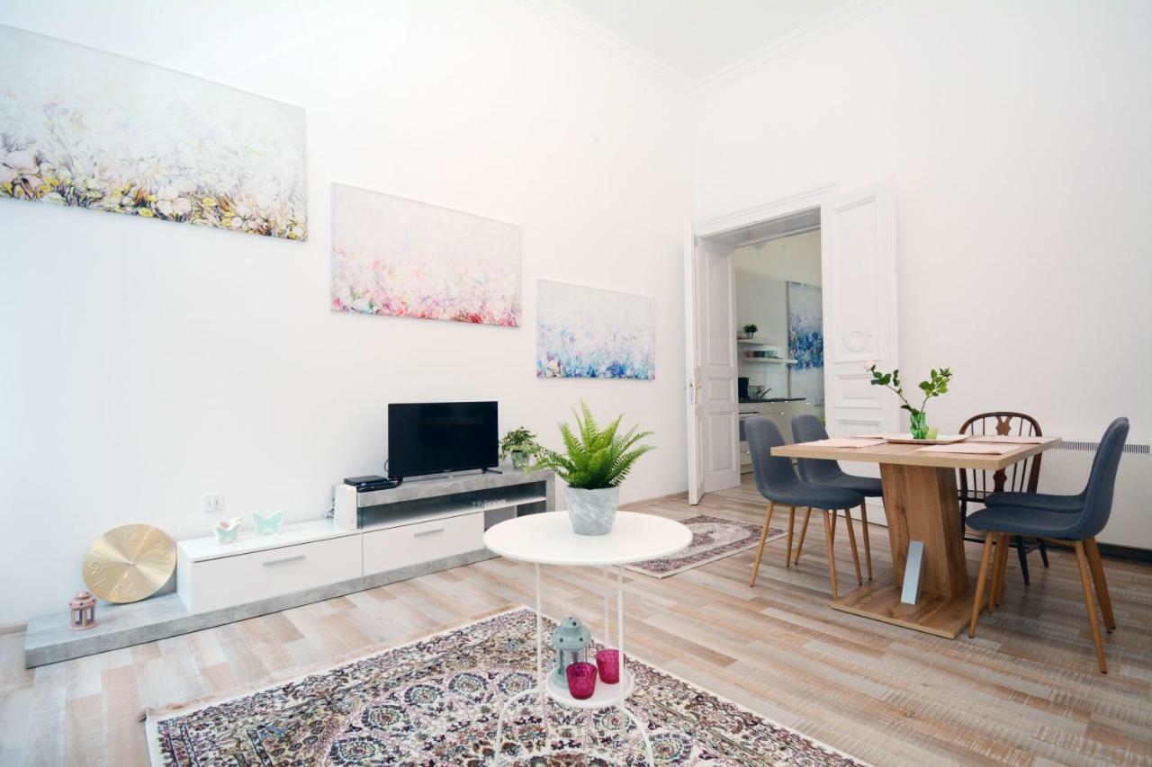 Lillybeth City Center Apartments Budapest Exterior photo